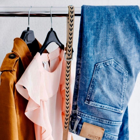 Meet your Posher, Ronnie - Picture 3 of 5